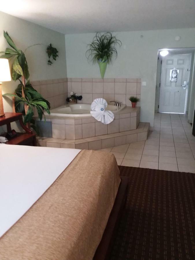 Vista Inn Lake Tarpon Palm Harbor Exterior foto